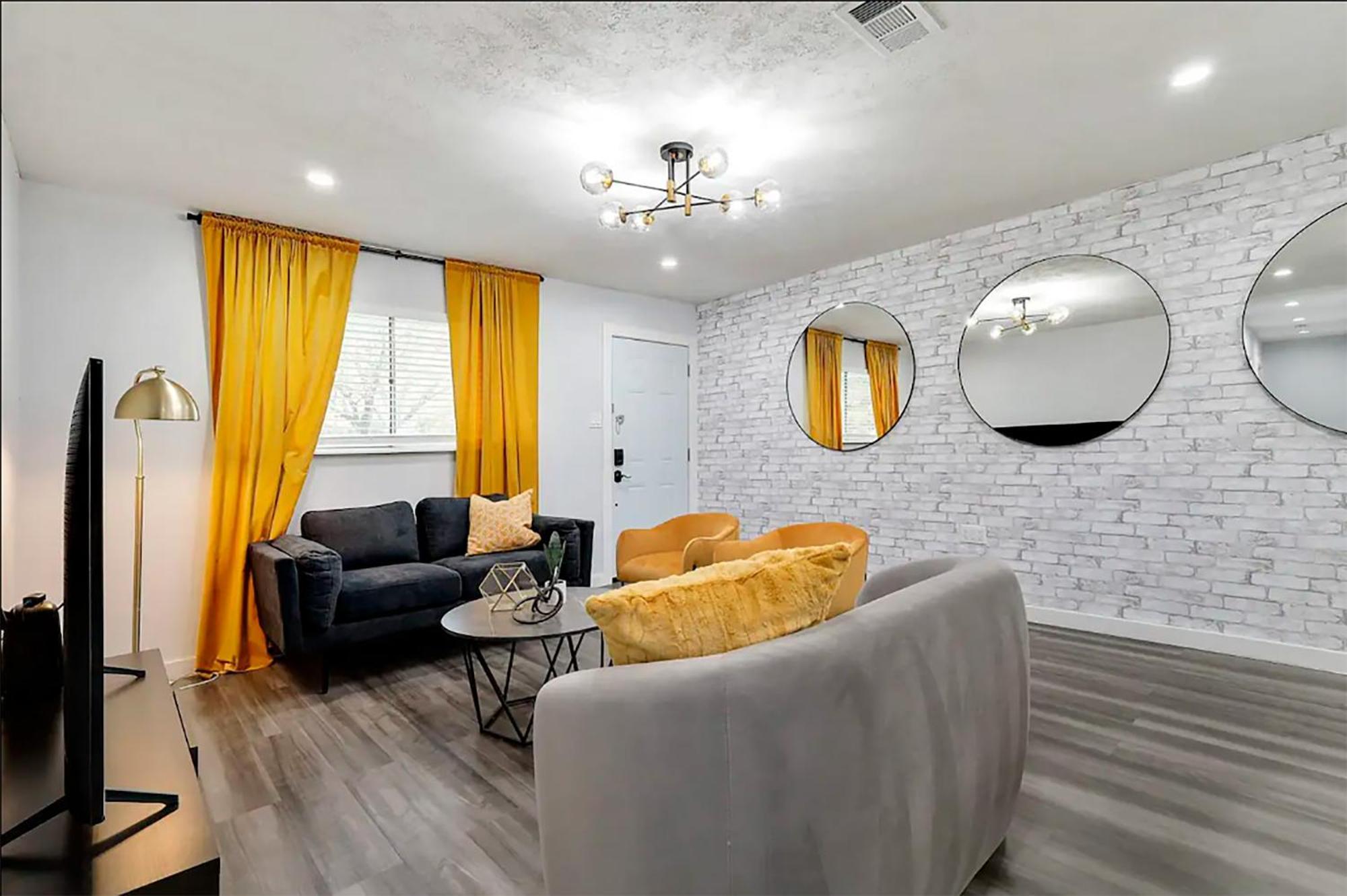 Upscale 3Br 2Ba Cozy Holiday Home With Pool & Grill North Richland Hills Exteriör bild